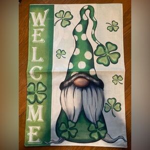 Garden Flag St. Patrick’s Day Gnome 12” x 18” NWOT